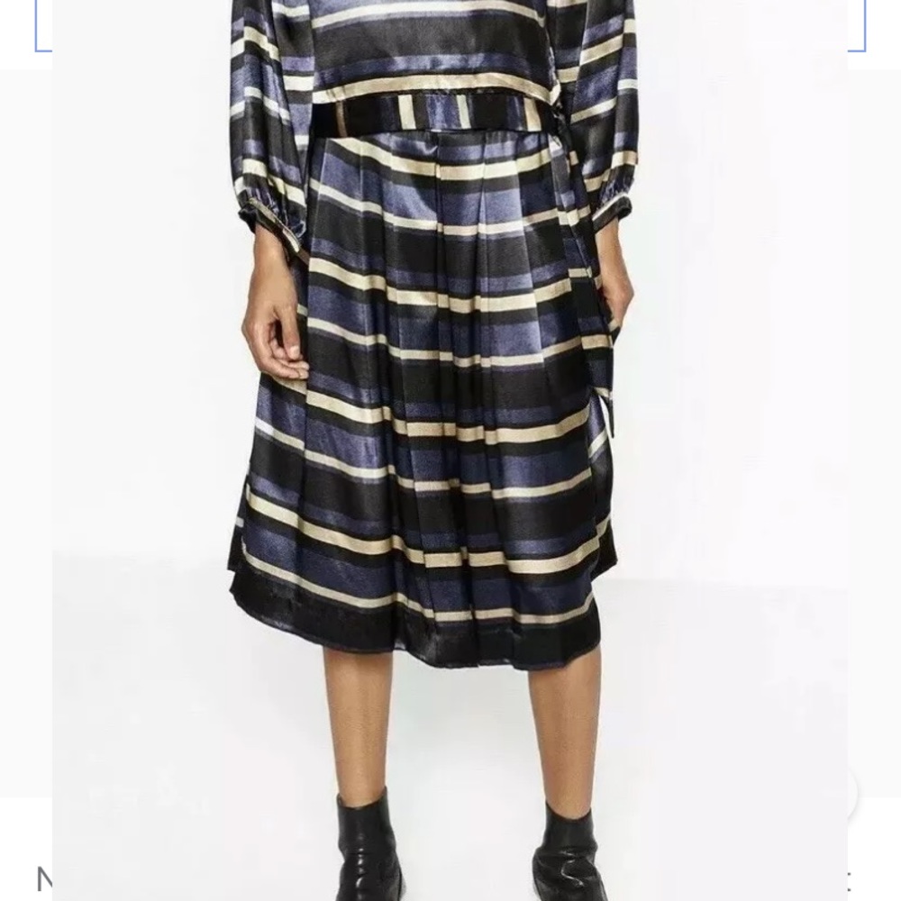 NWT ZARA HIGH WAISTED SATIN MIDI SKIRT SIZE XS